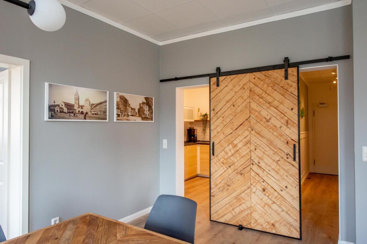 Apartment Kronprinz Zentral Mit Infrarot-Sauna ไอเซนัค ภายนอก รูปภาพ
